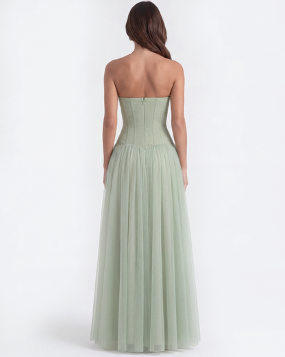 Vestido largo palabra de honor con corsé