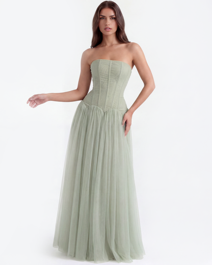 Vestido largo palabra de honor con corsé