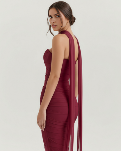 Vestido largo ajustado con choker