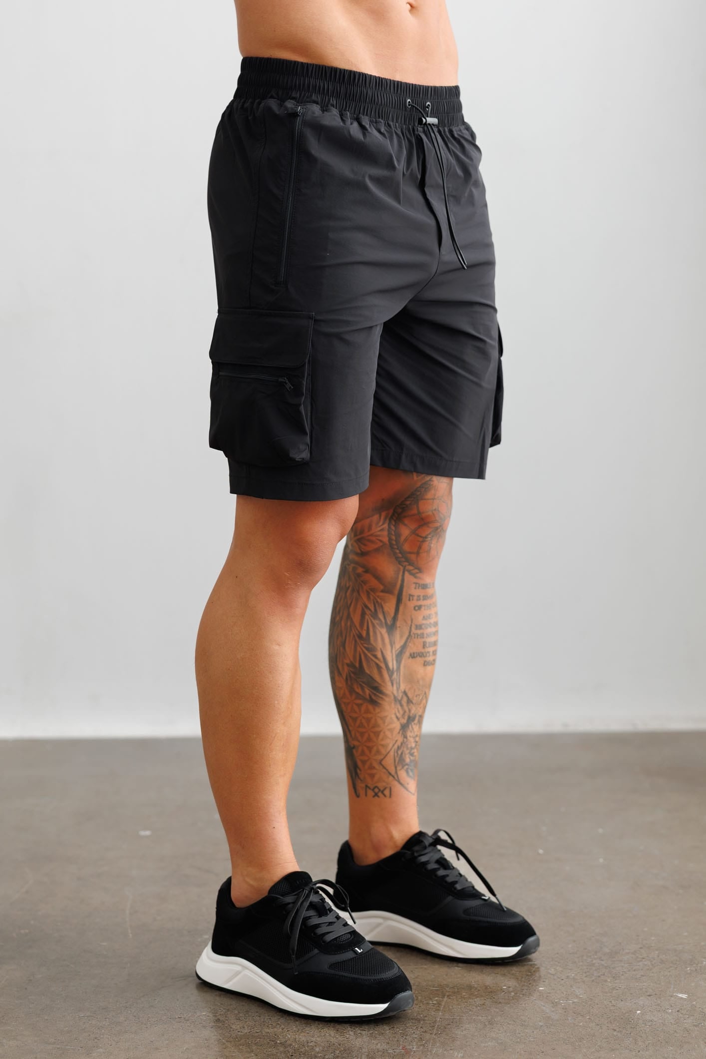 Technical Cargo Shorts — Black