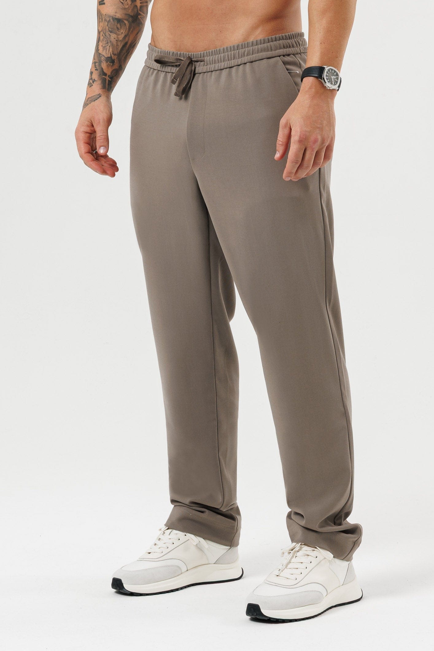 Relaxed Trouser — Taupe