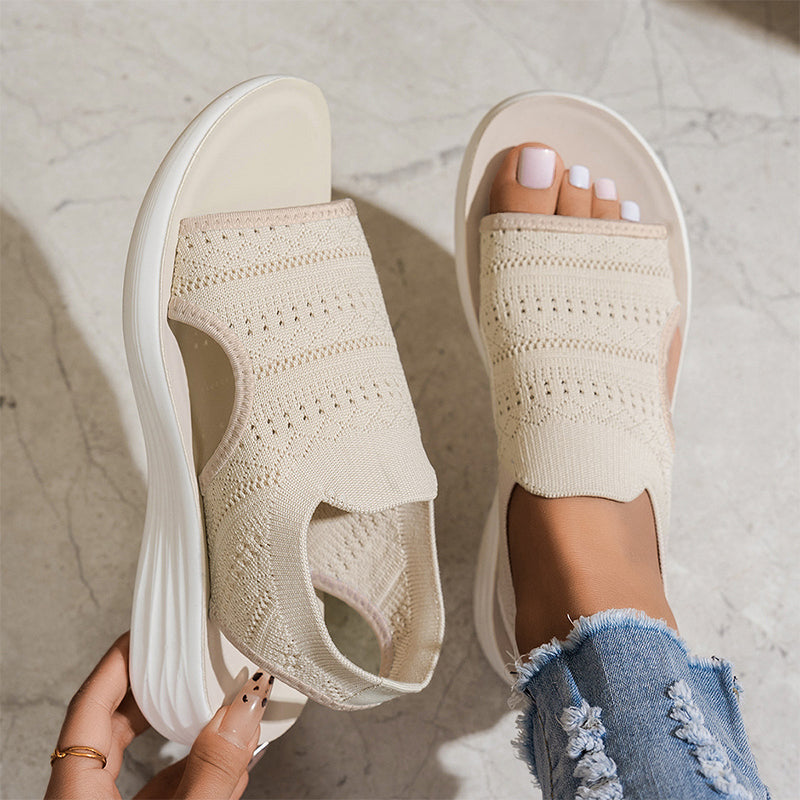 Zina knit platform sandals in Black
